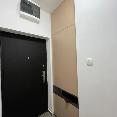 Flat Mara, Pet Friendly Apartment Podgorica Exterior photo